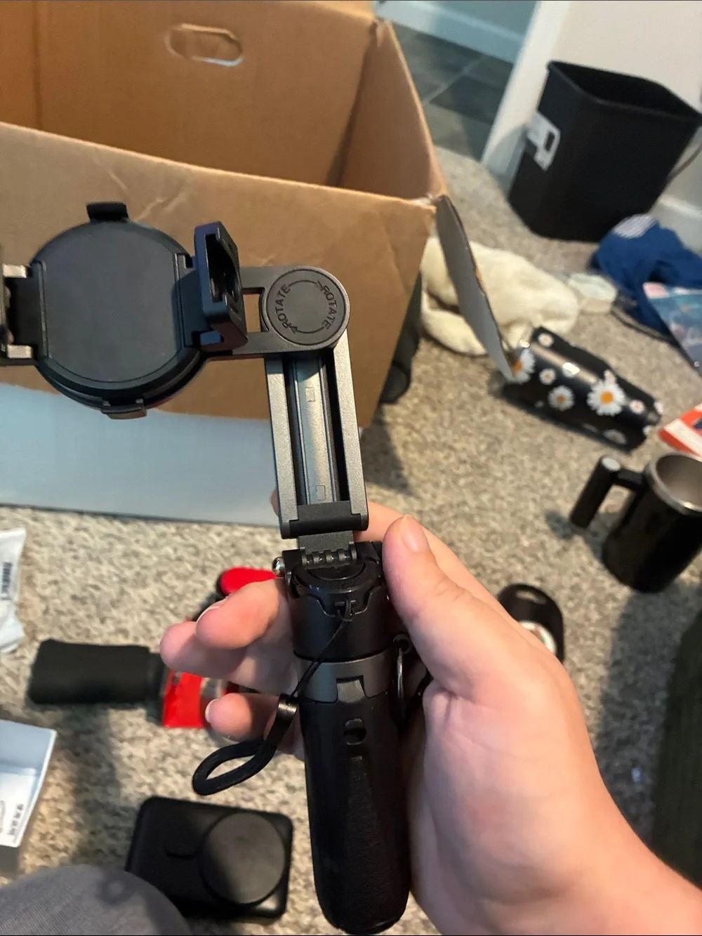 P15 Mini (C-Magesafe) Phone Grip and Tripod — Black